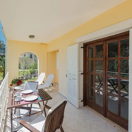 Szálloda Albouro Seafront 3*