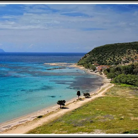Szálloda Albouro Seafront 3*