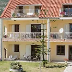 Hotel Albouro Seafront
