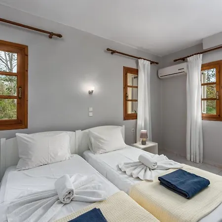 Hotel Albouro Seafront