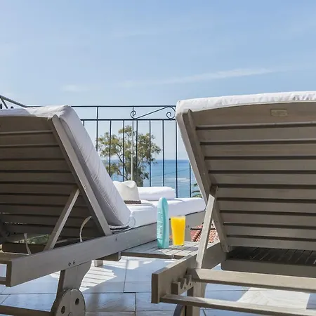 Otel Albouro Seafront