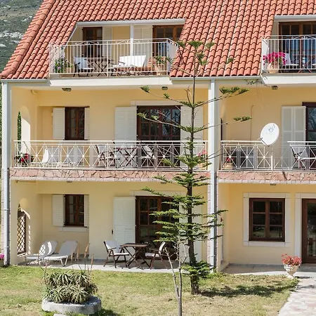 Otel Albouro Seafront