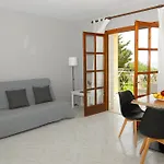 Albouro Seafront Hotel 3*