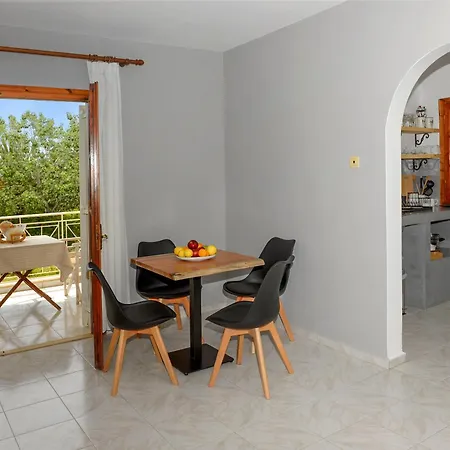 Albouro Seafront Hotel 3*