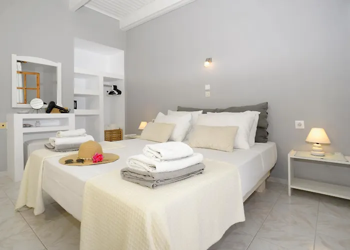 Albouro Seafront Hotel