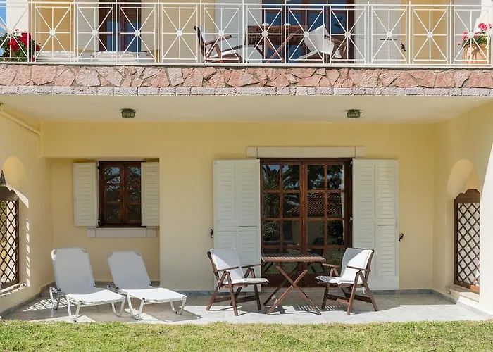 Hotel Albouro Seafront